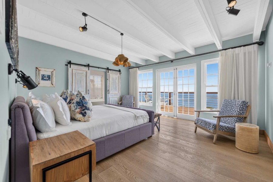 6 Bedroom Property for Sale in Camps Bay Western Cape